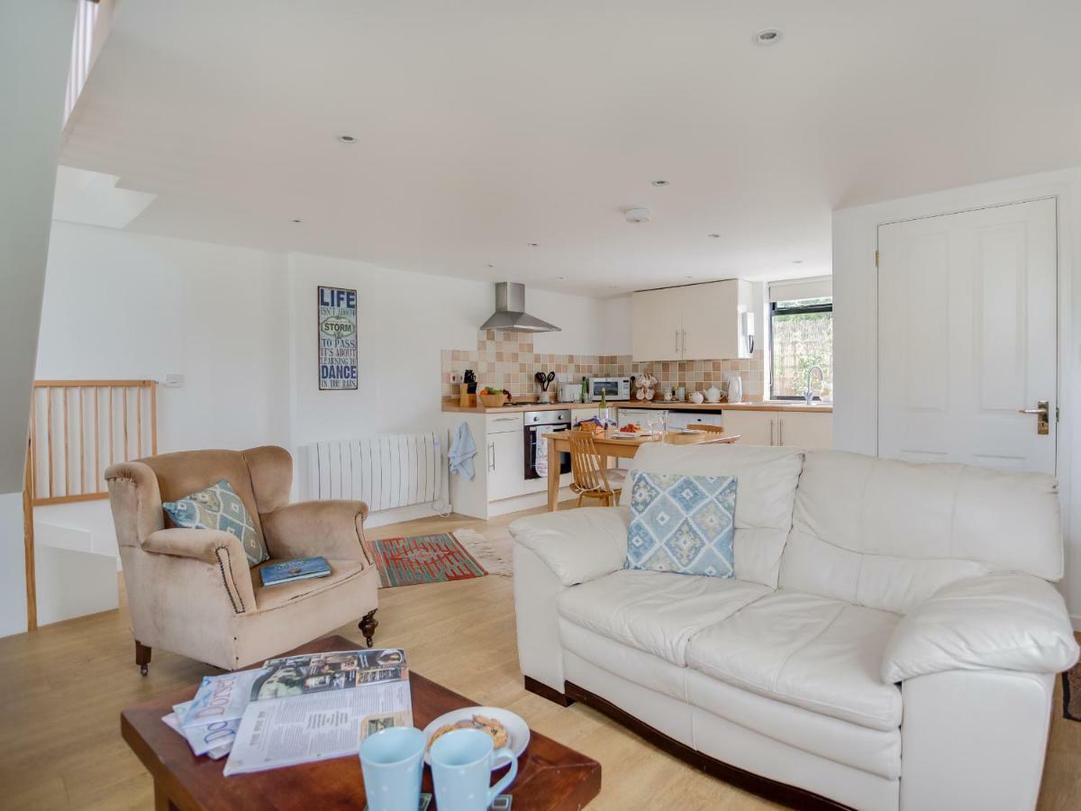 Little England Cottage Milborne Saint Andrew ภายนอก รูปภาพ